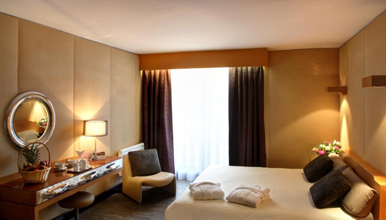 Amiraute Hotel Golf Deauville Touques Luaran gambar