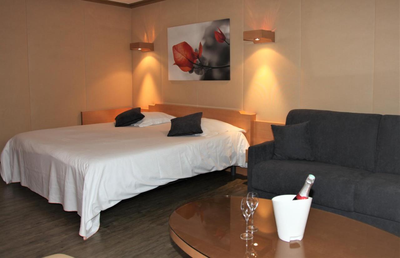 Amiraute Hotel Golf Deauville Touques Luaran gambar