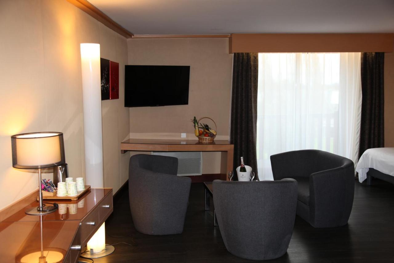 Amiraute Hotel Golf Deauville Touques Luaran gambar